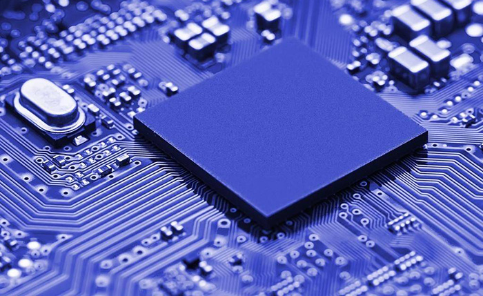 收購 Maxim 負載驅(qū)動器、硅射頻收發(fā)器、Renesas 開關(guān)穩(wěn)壓器