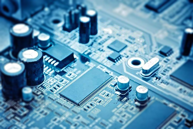 供應(yīng)美光 NAND 存儲器 IC、萊迪思硬件管理控制器、英特爾 FPGA IC